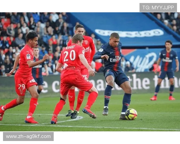 法甲球队战术分析多种打法碰撞下的战术革新趋势